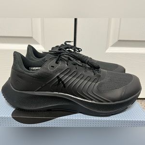 NEW Nike Air Zoom Pegasus 38 Shield Triple Black Running Mens Sz 9.5 & 8.5